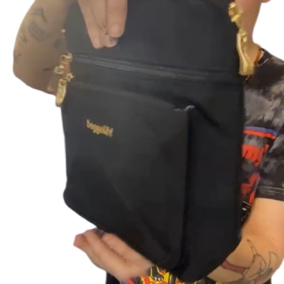 BAGGALLINI women’s Modern Pocket Crossbody - Picture 9 of 16